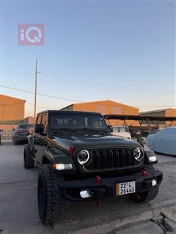 جيب جلاديتور